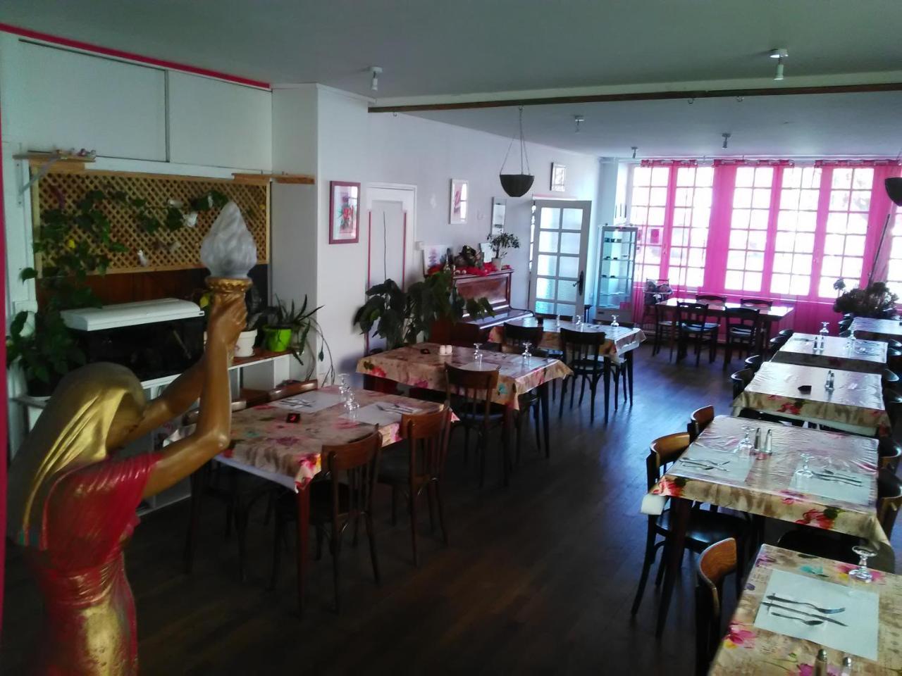 ホテル Le Relais De La Marche エグランド エクステリア 写真